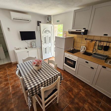 Villa Casablanca Supetar Εξωτερικό φωτογραφία