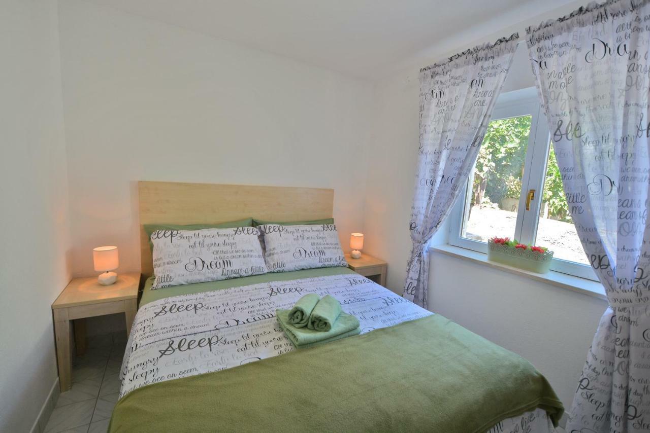 Villa Casablanca Supetar Εξωτερικό φωτογραφία