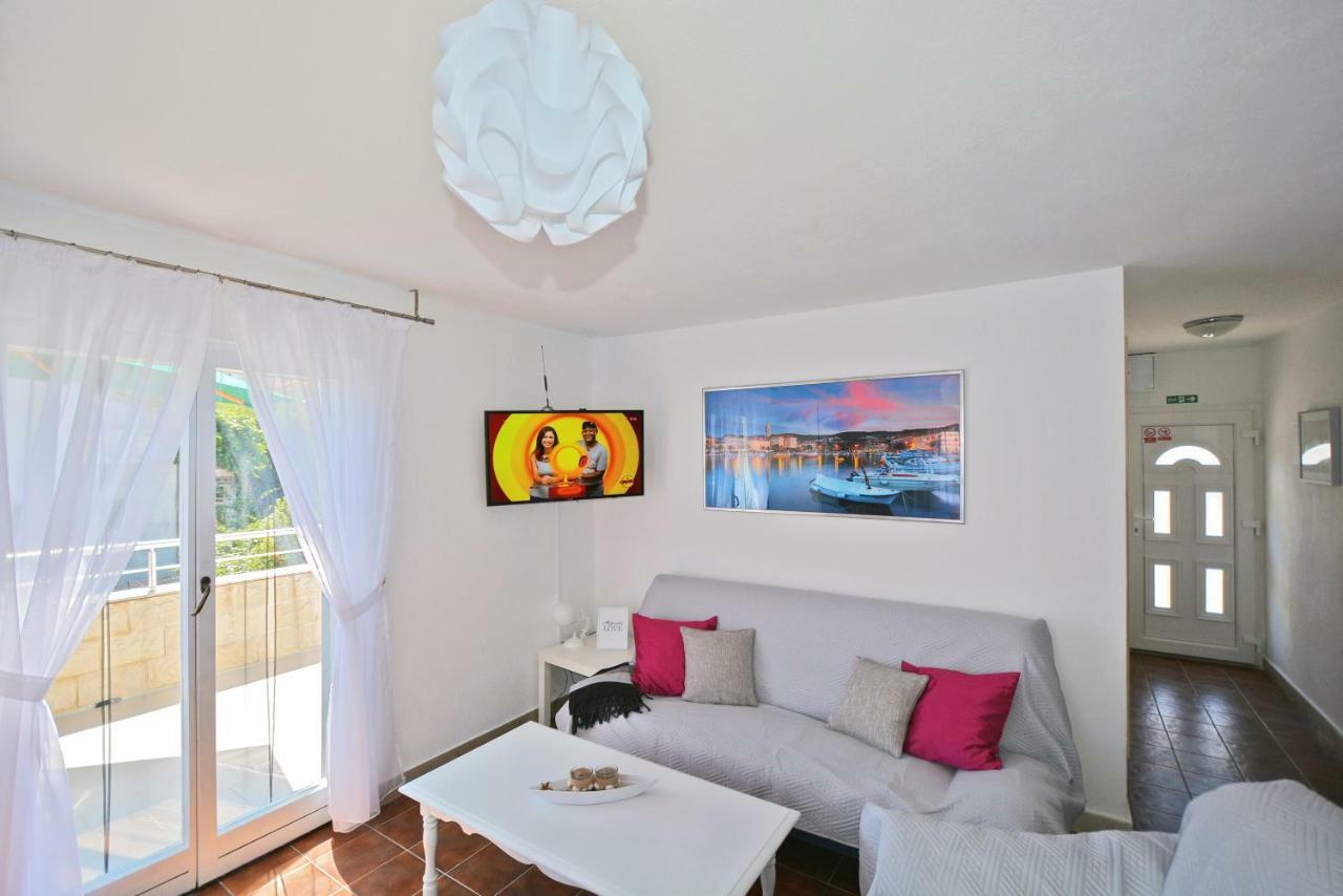 Villa Casablanca Supetar Εξωτερικό φωτογραφία